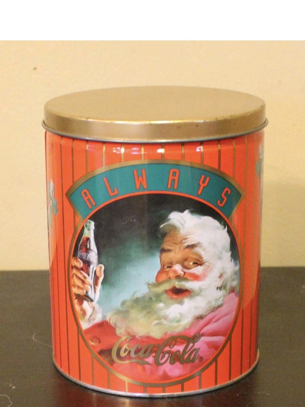 Coca Cola 1990's Vintage Santa Metal Canister